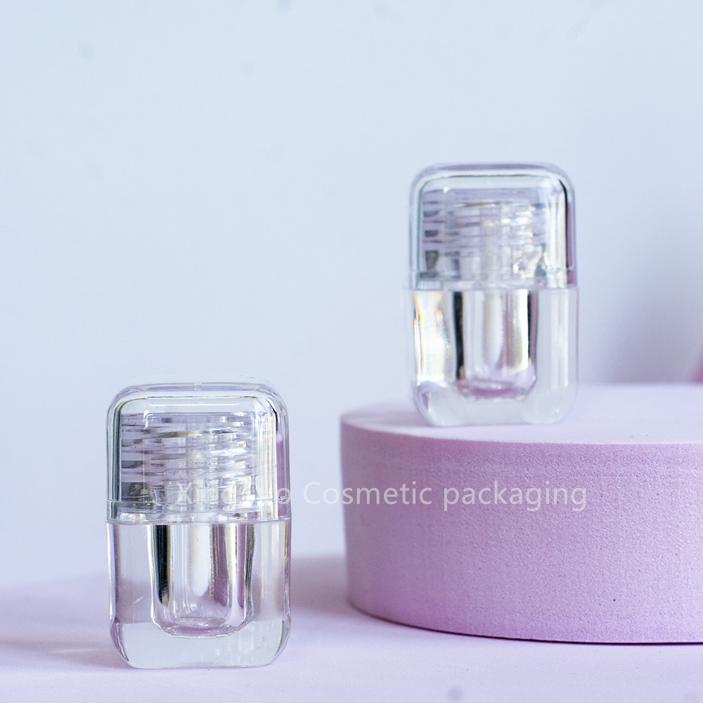 Lip gloss tube packaging