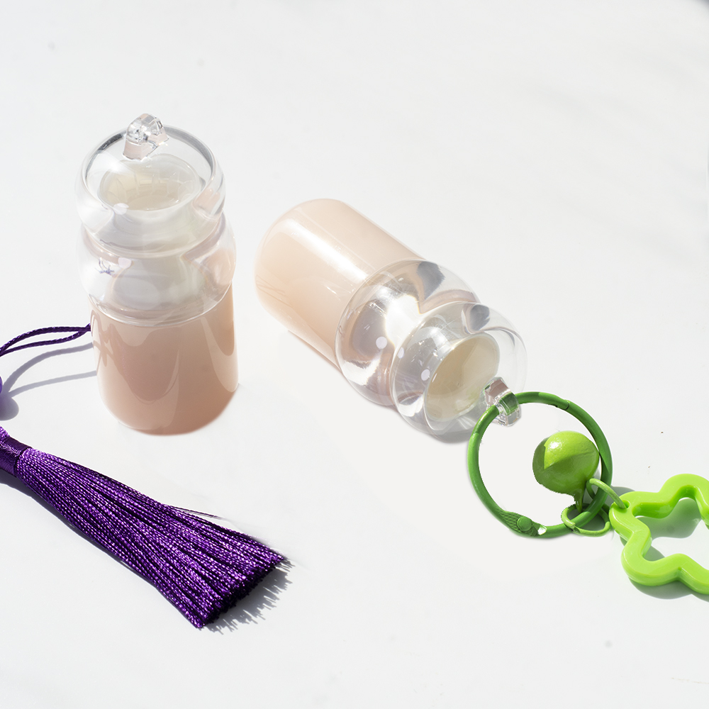 lipstick tube
