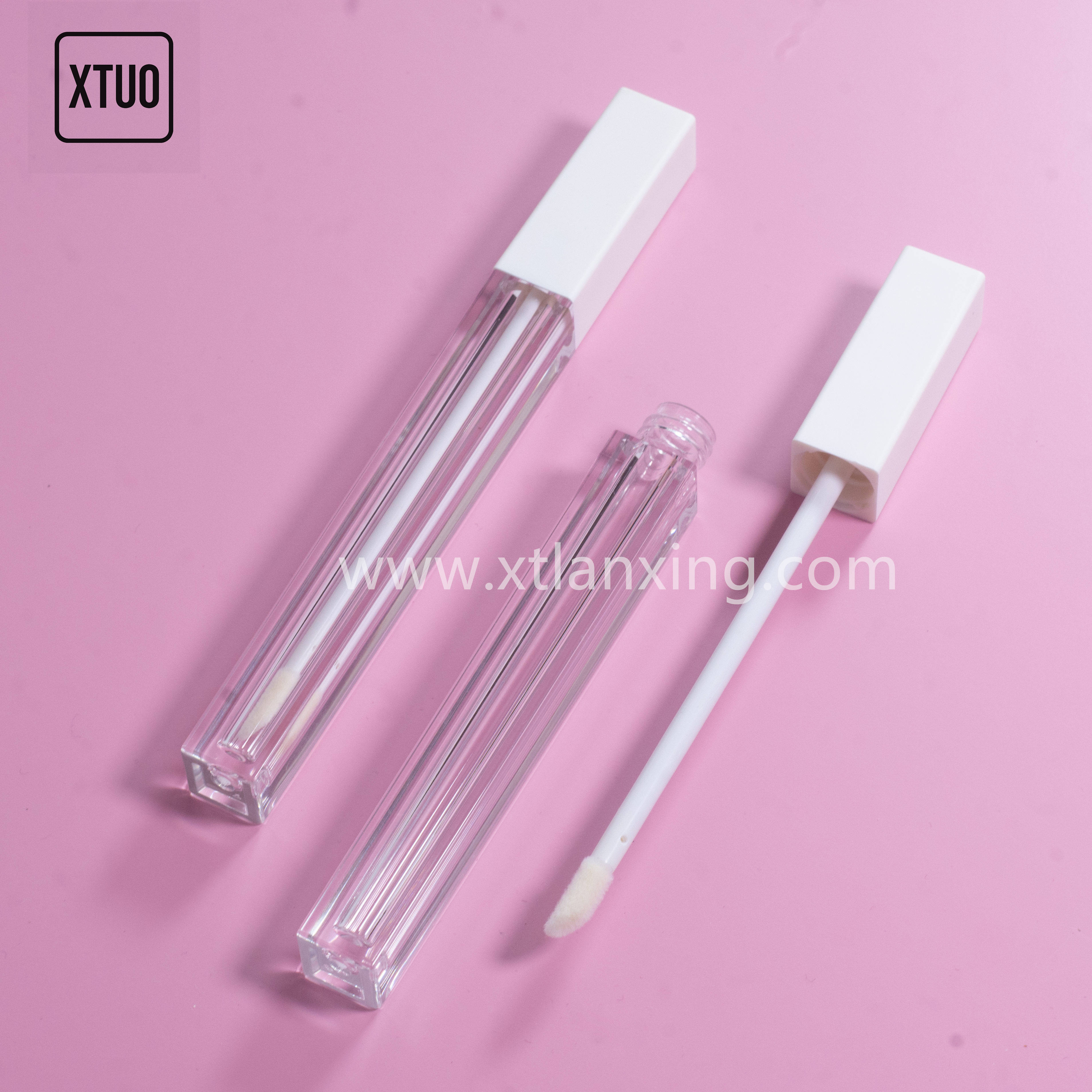 lip gloss tube LG044