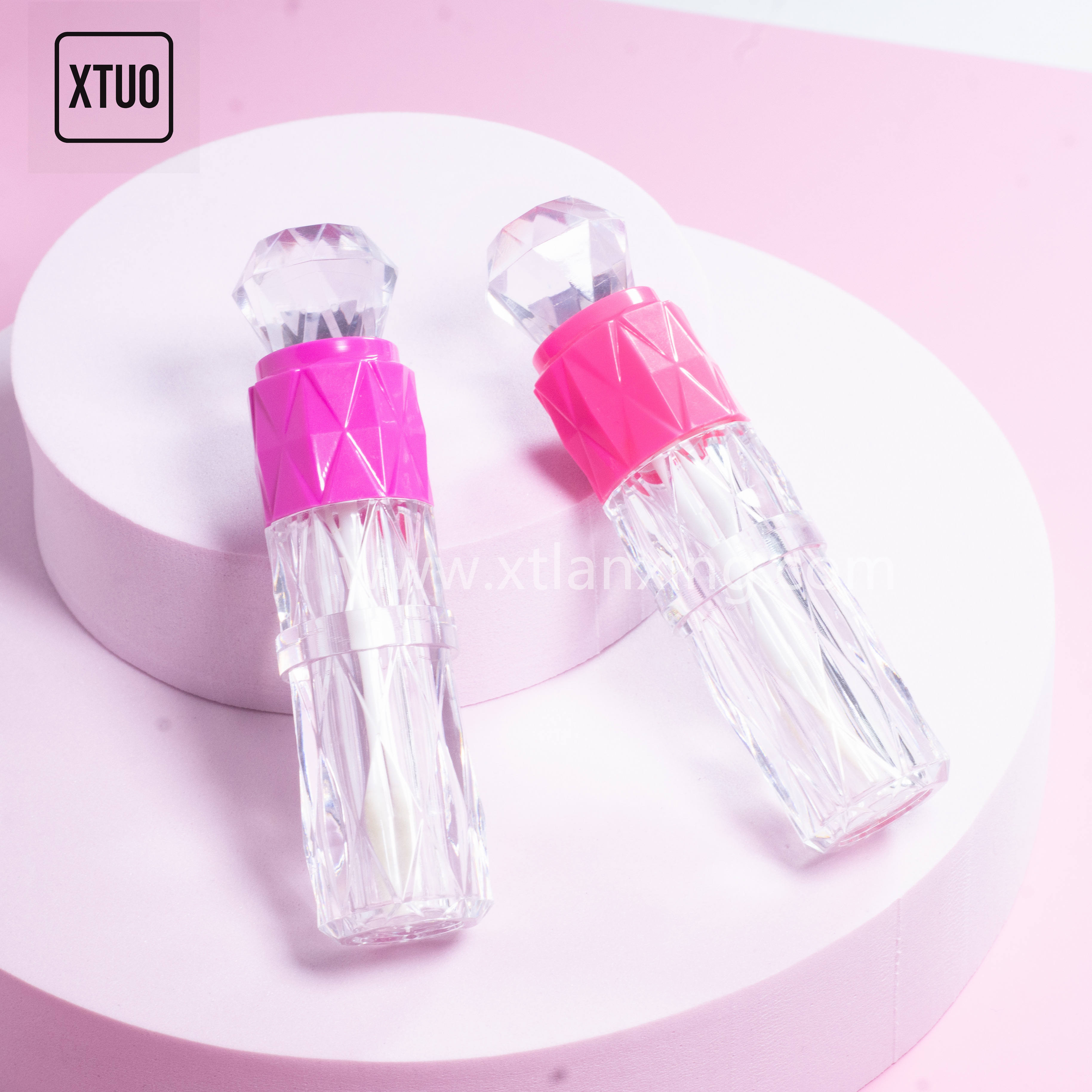 Lip gloss tube LG046