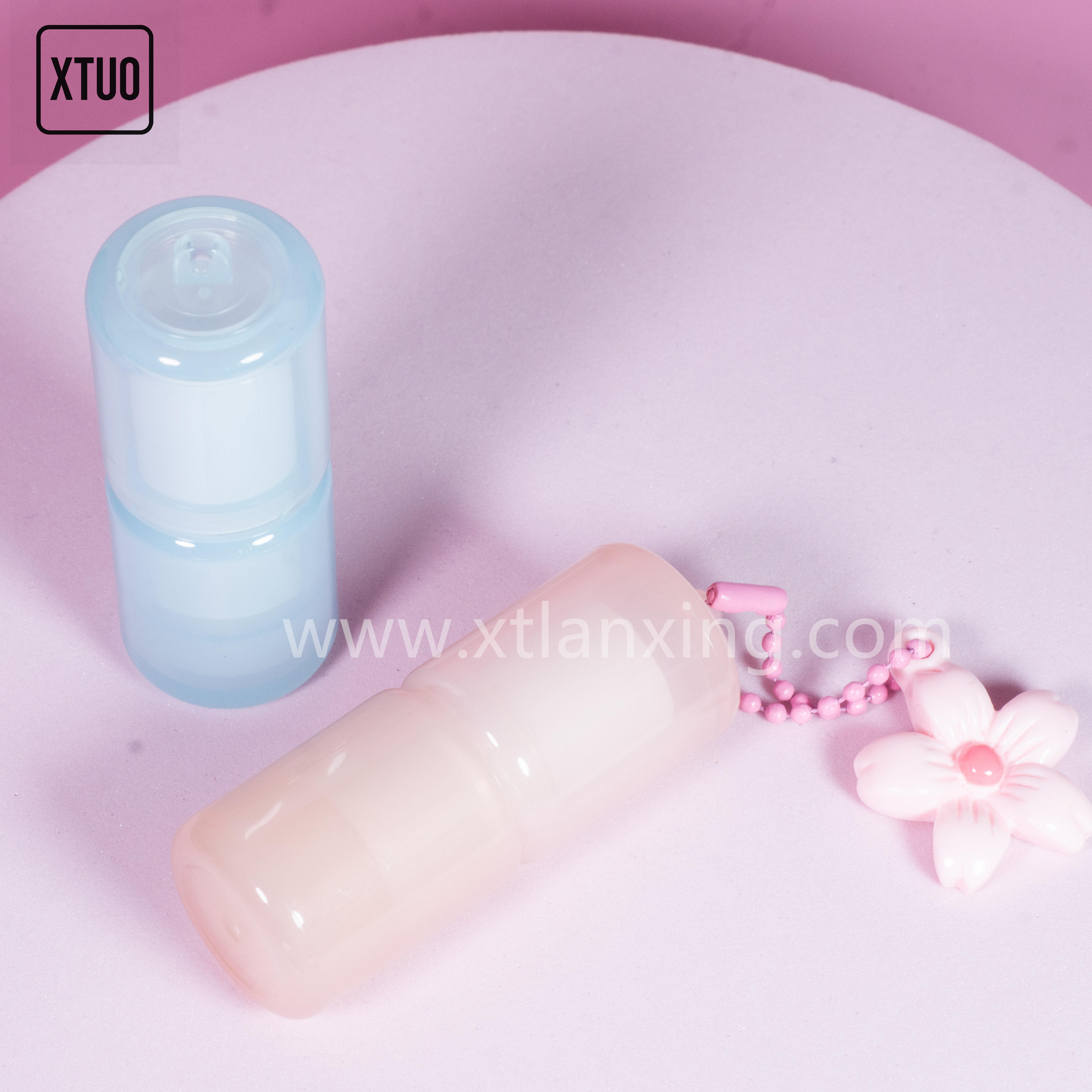 lipstick tube LG011