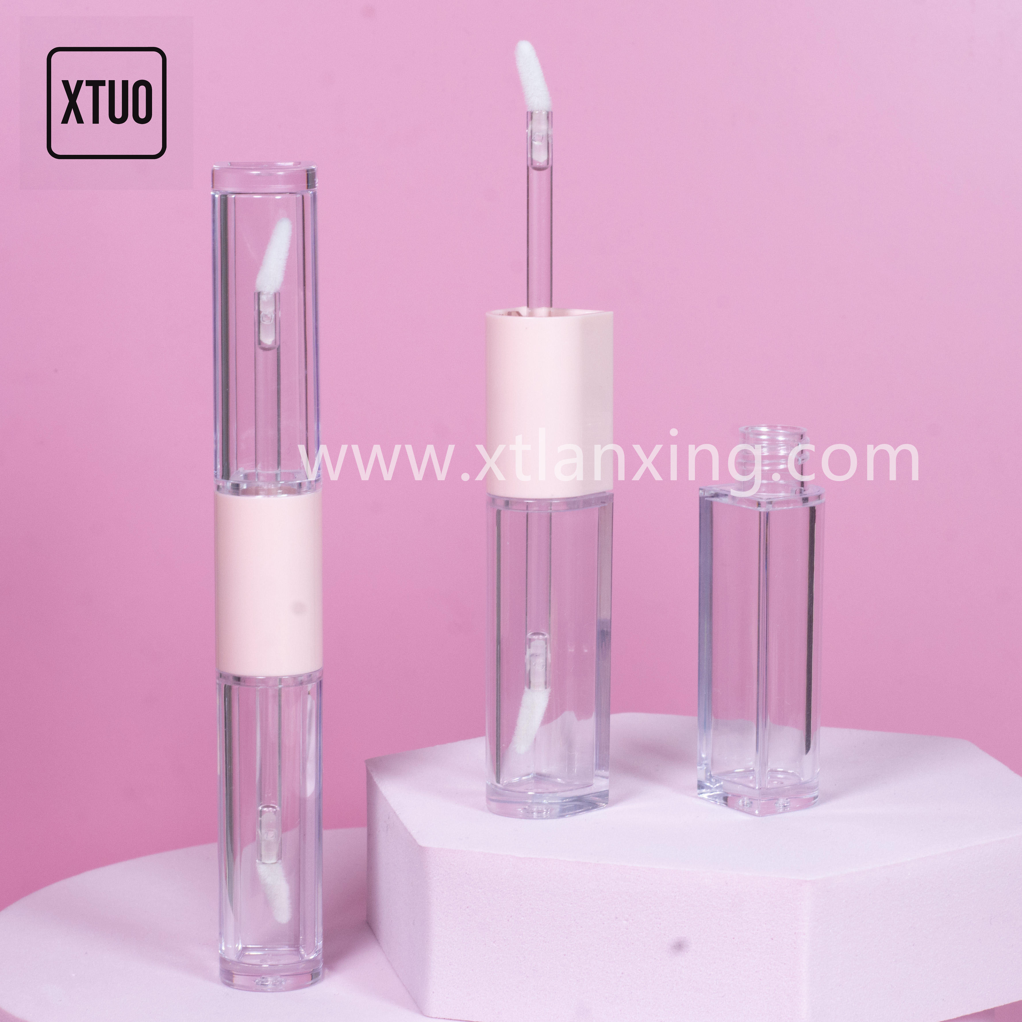 Lip gloss tube LG074